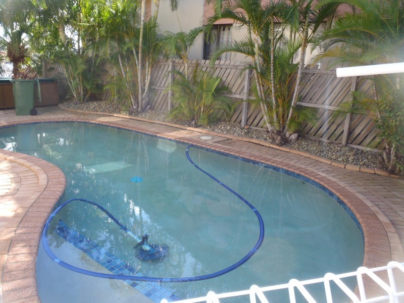 433 Brisbane Road, Arundel QLD 4214