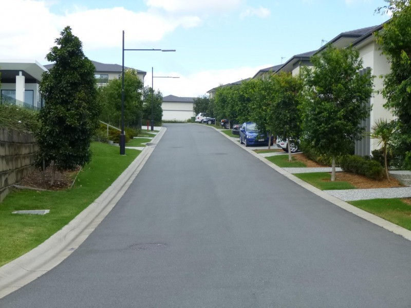 1/2 Bourton Road, Merrimac QLD 4226