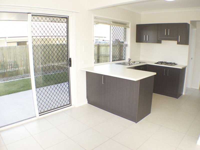 143/9 White Ibis Drive, Griffin QLD 4503