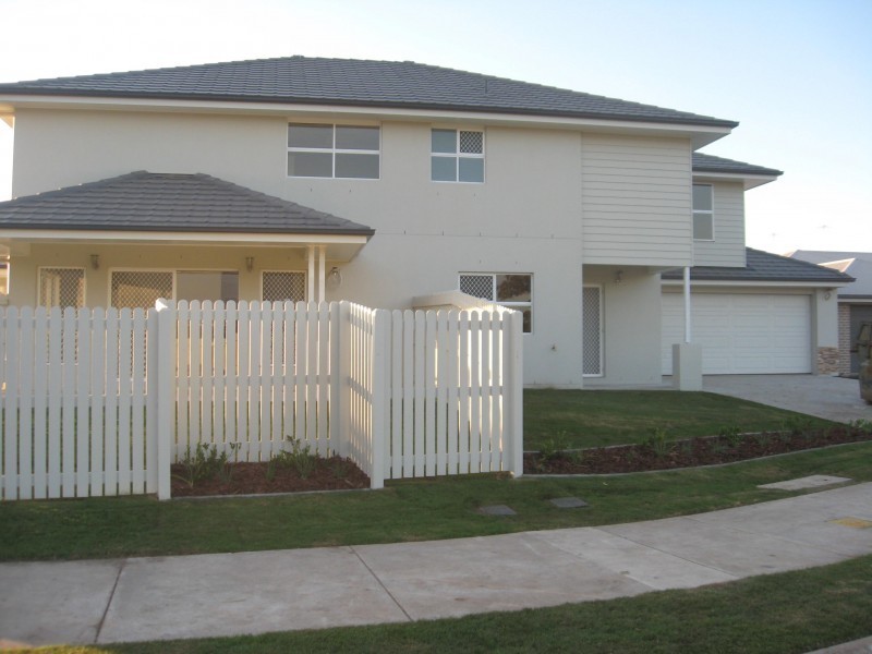 28 Fern Pde, Griffin QLD 4503