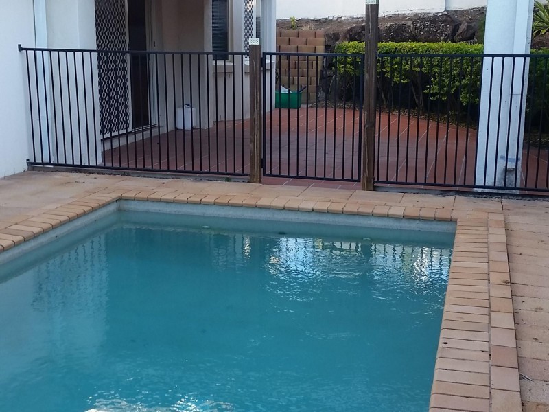 31 Arun Drive, Arundel QLD 4214