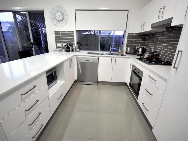 60/14 Photinia Cres, Mountain Creek QLD 4557