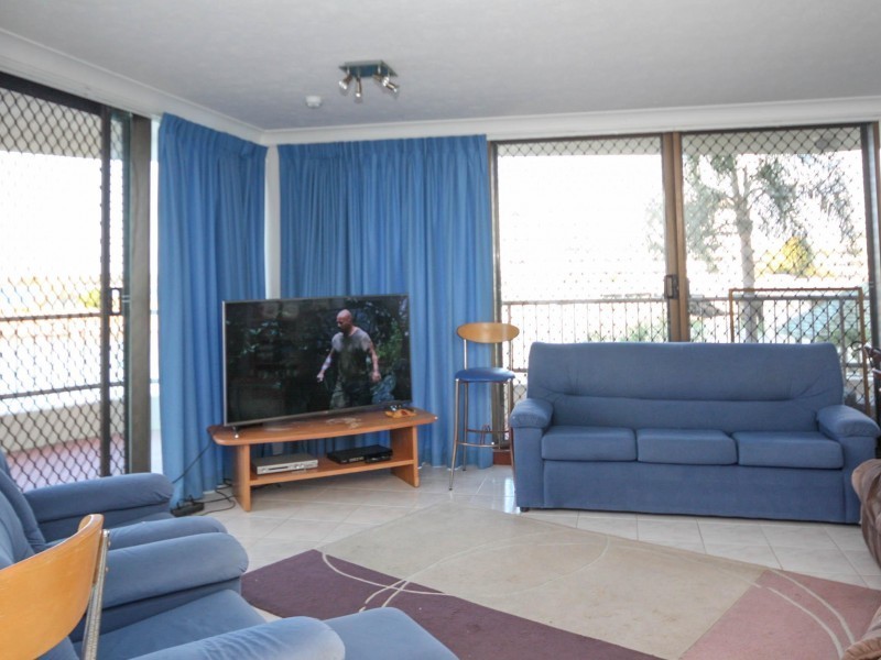 9 Bayview Street, Runaway Bay QLD 4216