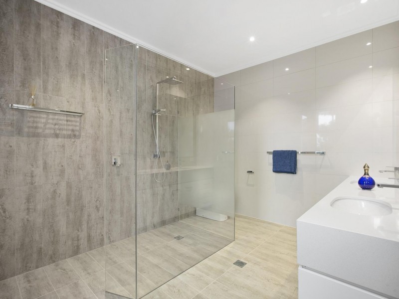 Benowa QLD 4217