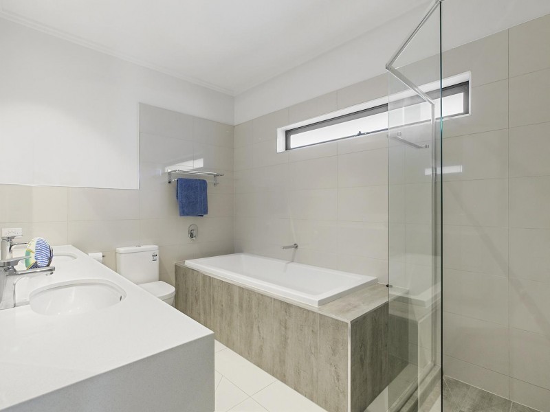 Benowa QLD 4217