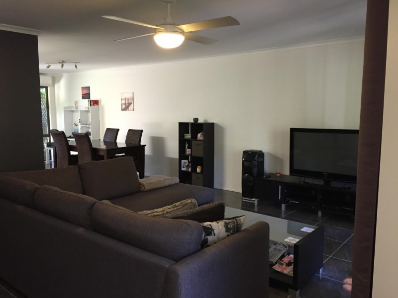 Unit 69/12 Landau Court, Miami QLD 4220