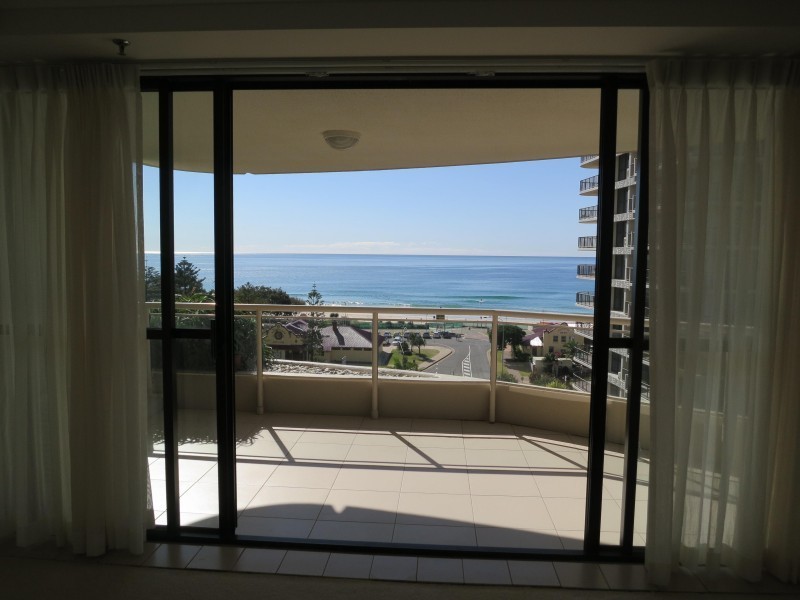 34/13 Cunningham Ave, Main Beach QLD 4217