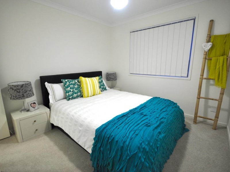 2/2 Photinia Cres, Mountain Creek QLD 4557