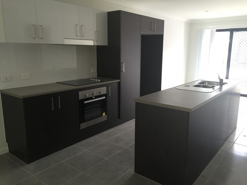Unit/Townhouse 1 – 54/15 Ashley Court, Kallangur QLD 4503