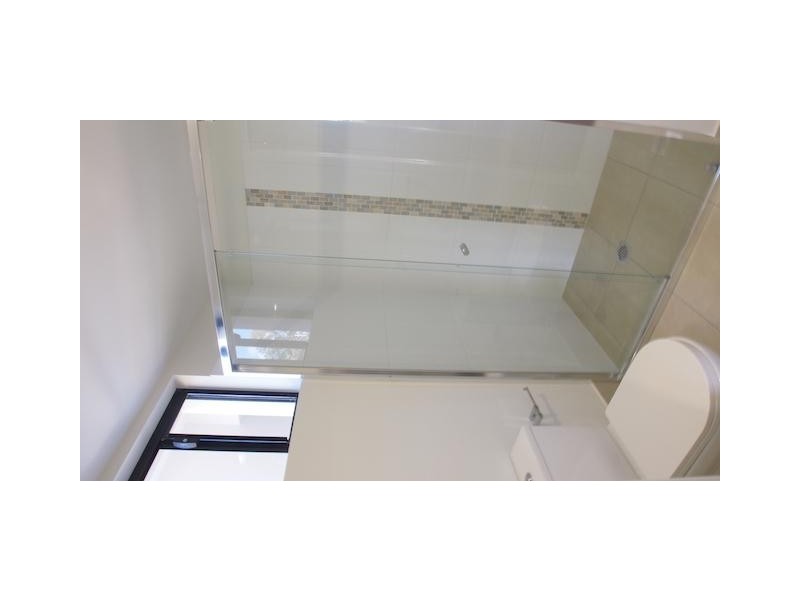 32 Broadwater Avenue, Hope Island QLD 4212