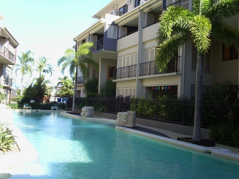 218 218/2 Rigg Street, Woree QLD 4868