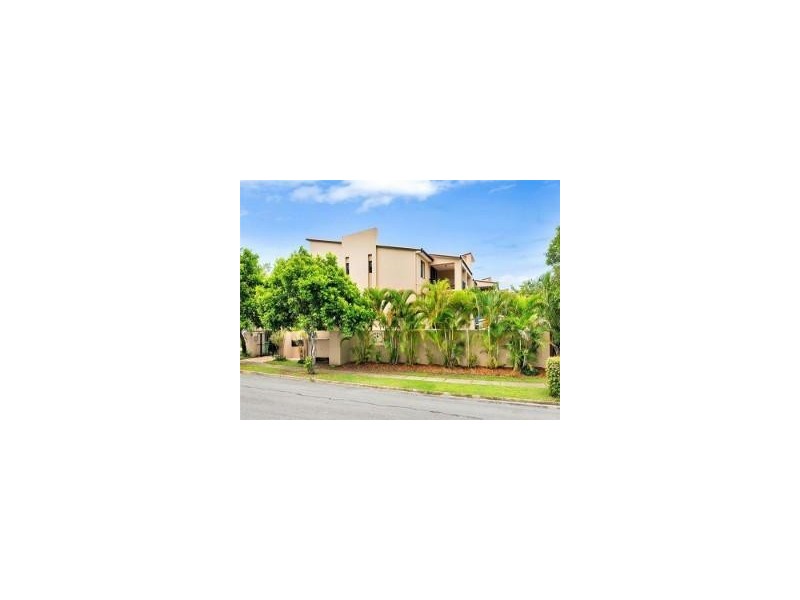 7/4 Mawarra, Palm Beach QLD 4221