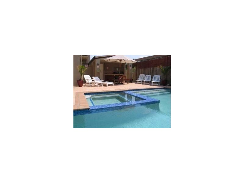 7/4 Mawarra, Palm Beach QLD 4221