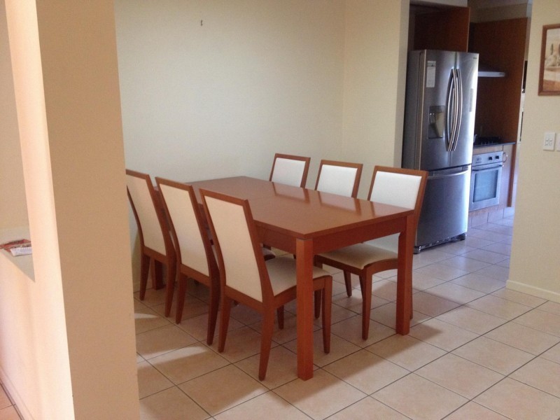 39/34 Albicore Street, Mermaid Waters QLD 4218