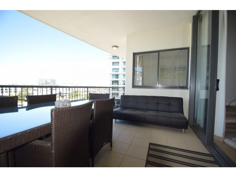 1096/18 Manning Street, Milton QLD 4064