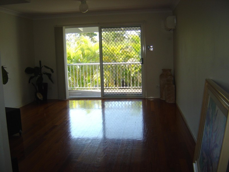83 Dibar St, Wynnum QLD 4178