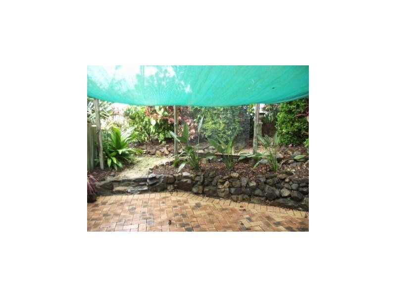 4 Border Drive, Cannonvale QLD 4802