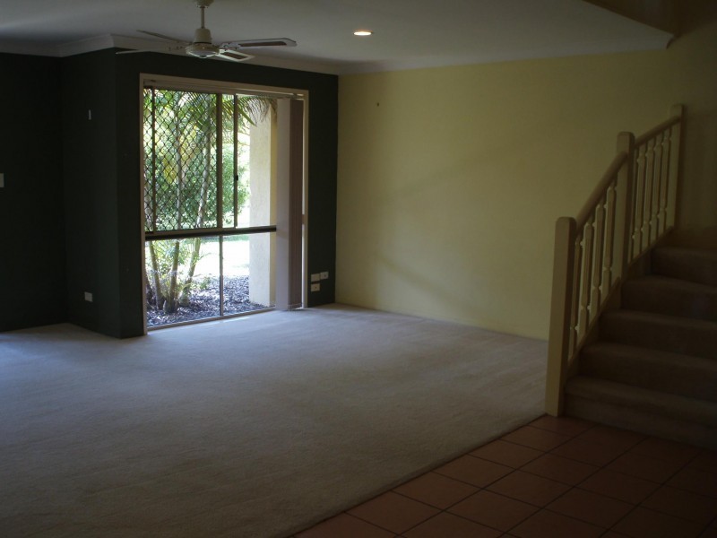 101/152 Palm Meadows Drive, Carrara QLD 4211