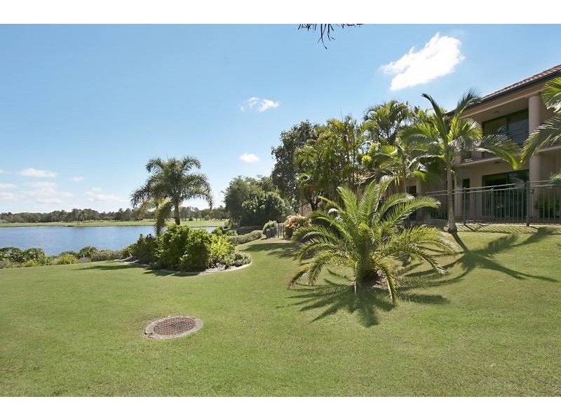 85 Palm Meadows Drive, Carrara QLD 4211