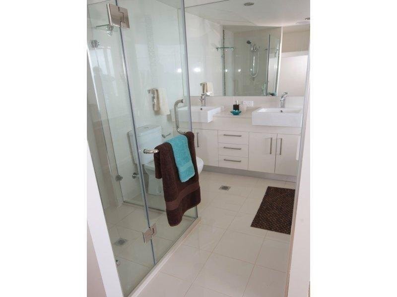 502 502/87 Marine Parade, Redcliffe QLD 4020