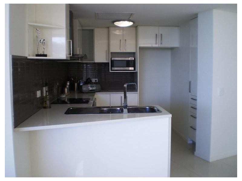 501 501/87 Marine Parade, Redcliffe QLD 4020