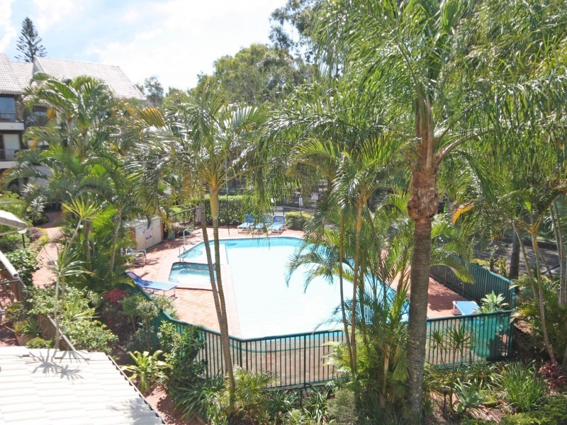 9 Bayview Street, Runaway Bay QLD 4216