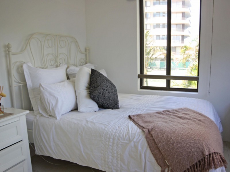 9 Bayview Street, Runaway Bay QLD 4216