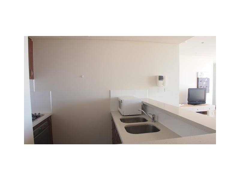 507A/1 Como Crescent, Southport QLD 4215