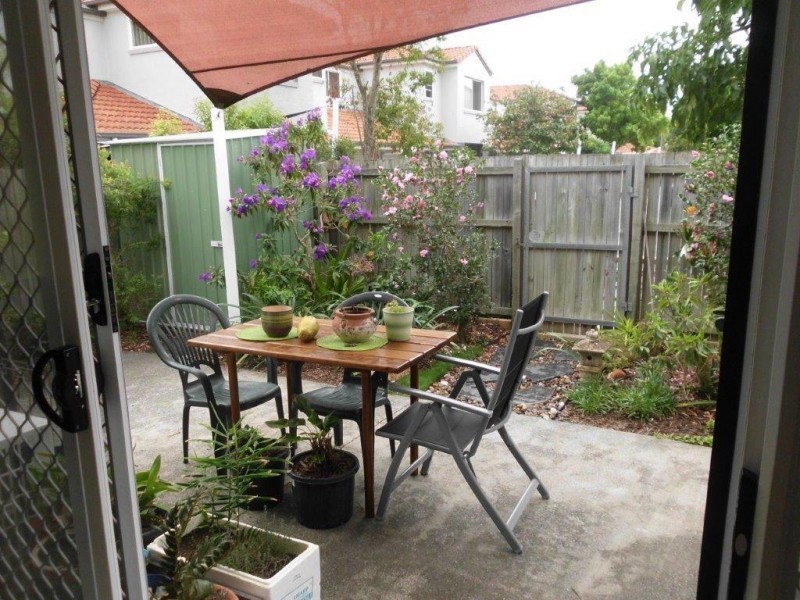 83 Dibar St, Wynnum QLD 4178