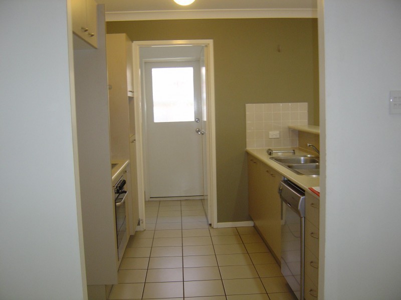 83 Dibar St, Wynnum QLD 4178