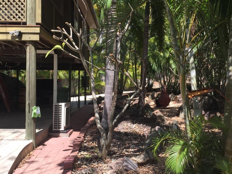 21 Grace Avenue, Cannonvale QLD 4802