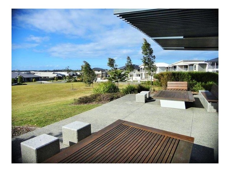 20/2 PHOTINIA CRES, Mountain Creek QLD 4557