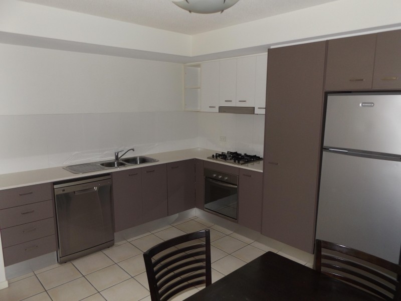 Unit 2/78 Merivale Street, South Brisbane QLD 4101