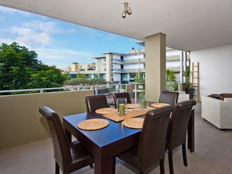 20 Newstead Terrace, Newstead QLD 4006