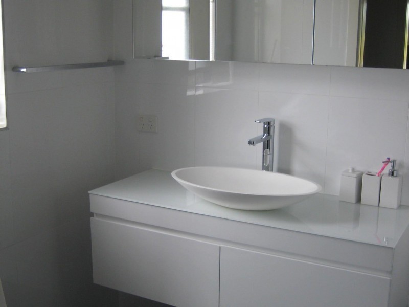 24 Slatyer Avenue, Bundall QLD 4217