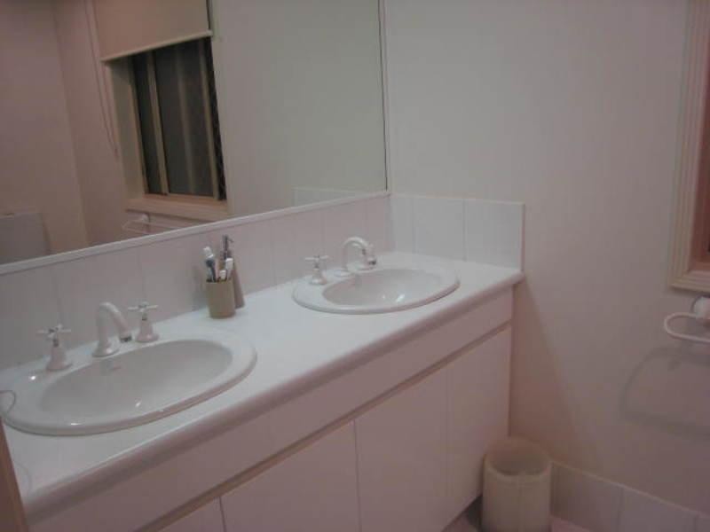 @/152 Palm Meadows Drive, Carrara QLD 4211