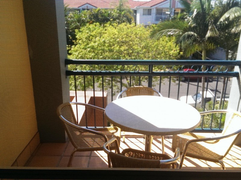 22/10-14 Purli St, Chevron Island QLD 4217