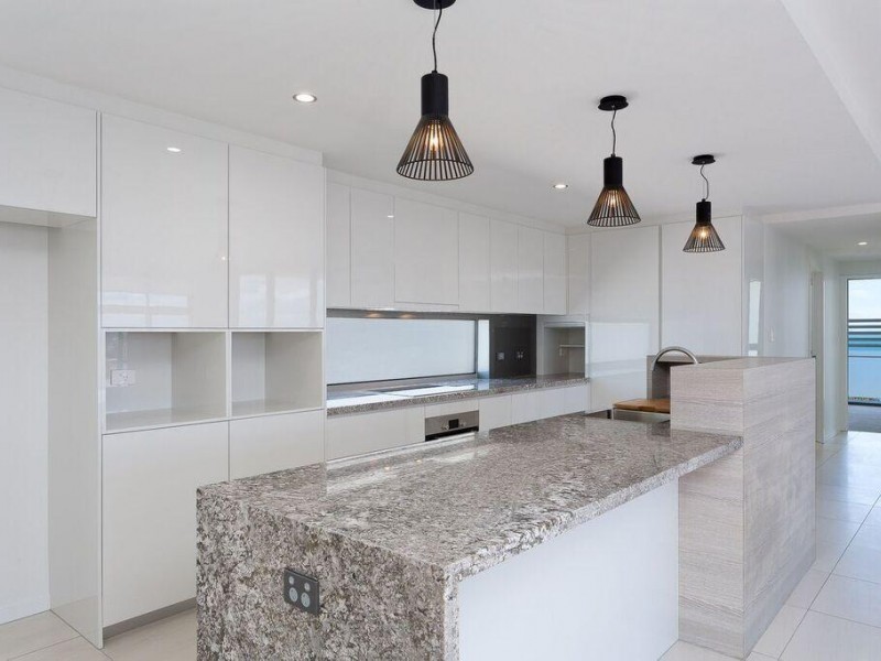 702/4 Anderson st, Scarborough QLD 4020