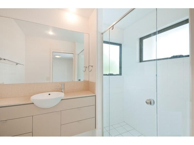 28/18 Manning Street, Milton QLD 4064