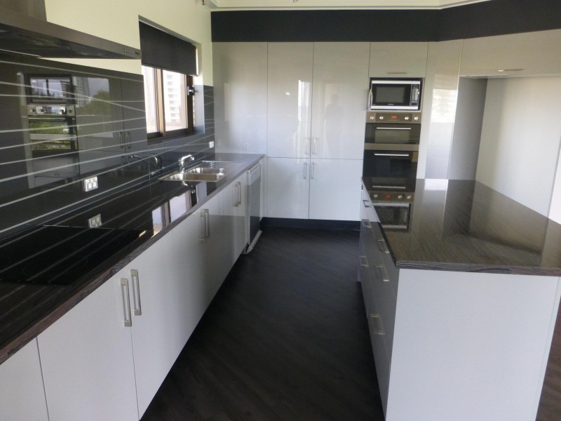 2 Admiralty Drive, Surfers Paradise QLD 4217