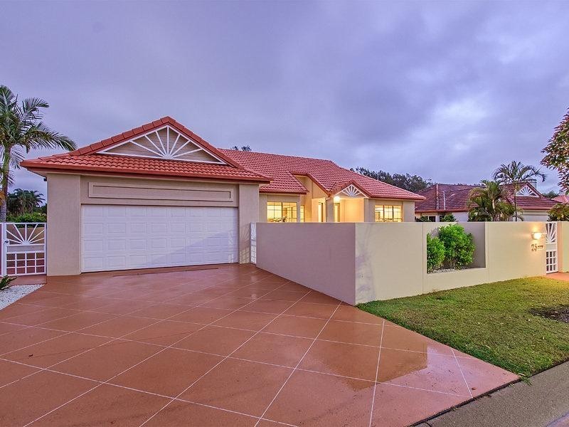 25/178 Palm Meadows Drive, Carrara QLD 4211