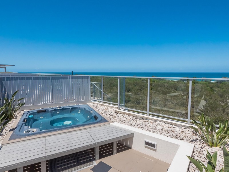 2 Seaward Lane, Marcoola QLD 4564