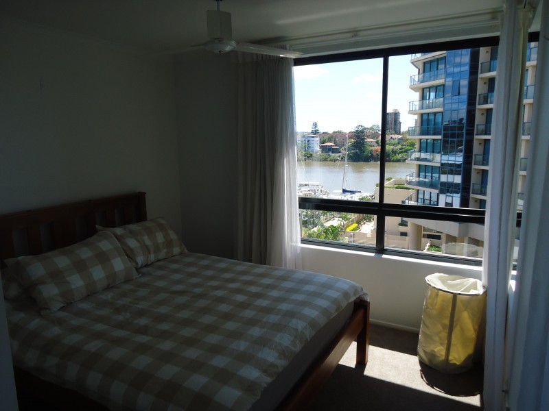 15 Goodwin Street, Kangaroo Point QLD 4169