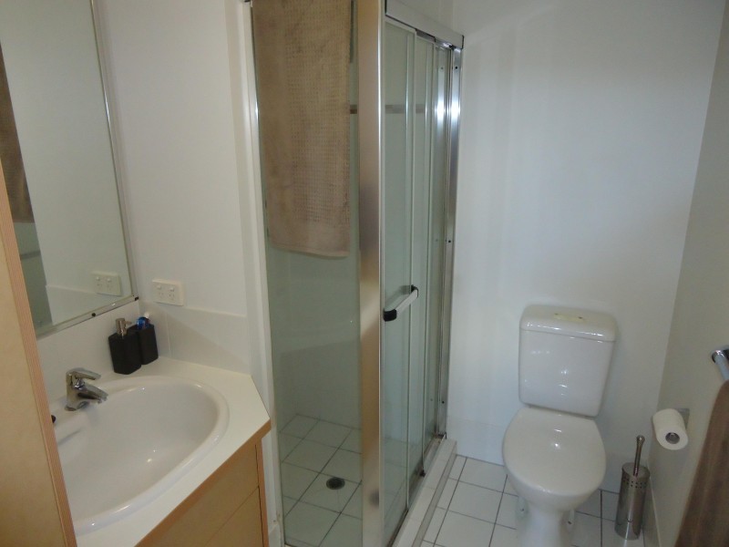 15 Goodwin Street, Kangaroo Point QLD 4169