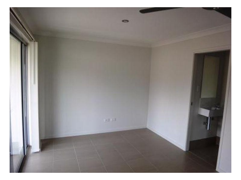Unit/Townhouse 9/32 – 34  Birchgrove Crescent, Kallangur QLD 4503