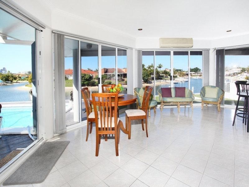 21 Allandale Entrance, Mermaid Waters QLD 4218