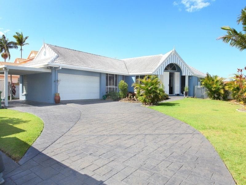 21 Allandale Entrance, Mermaid Waters QLD 4218