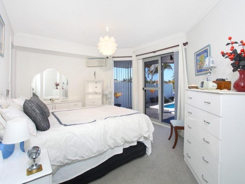 21 Allandale Entrance, Mermaid Waters QLD 4218