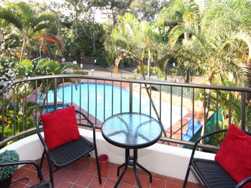 9 Bayview Street, Runaway Bay QLD 4216