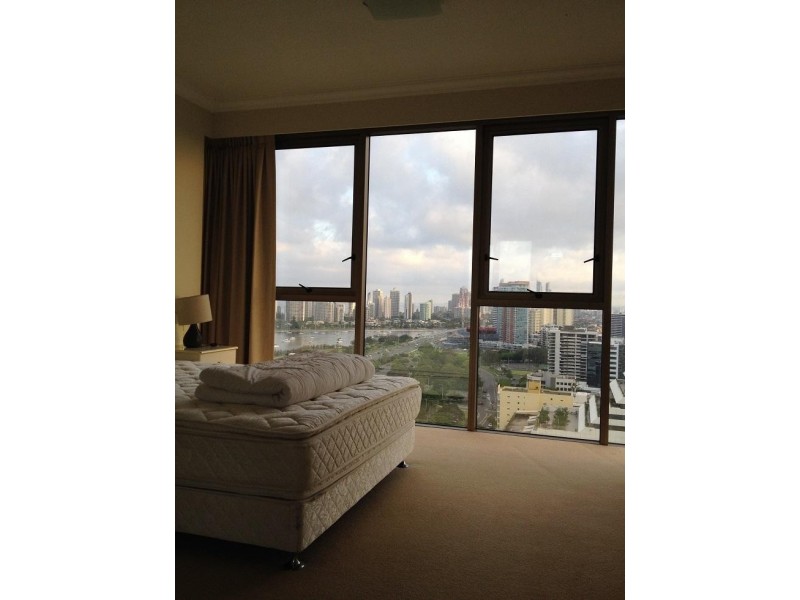 Unit 2203/50 Marine Parade, Southport QLD 4215